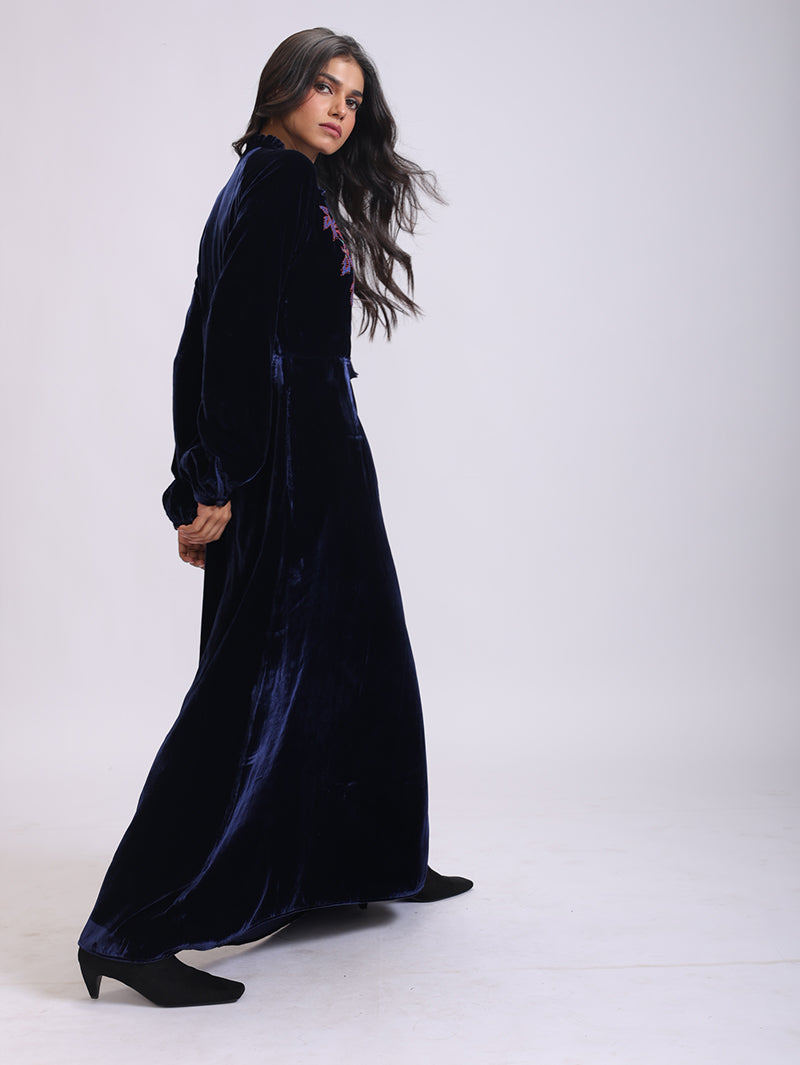 VEENA LONG DRESS IN SILK VELVET  HAND EMBROIDERERD NECKLINE
