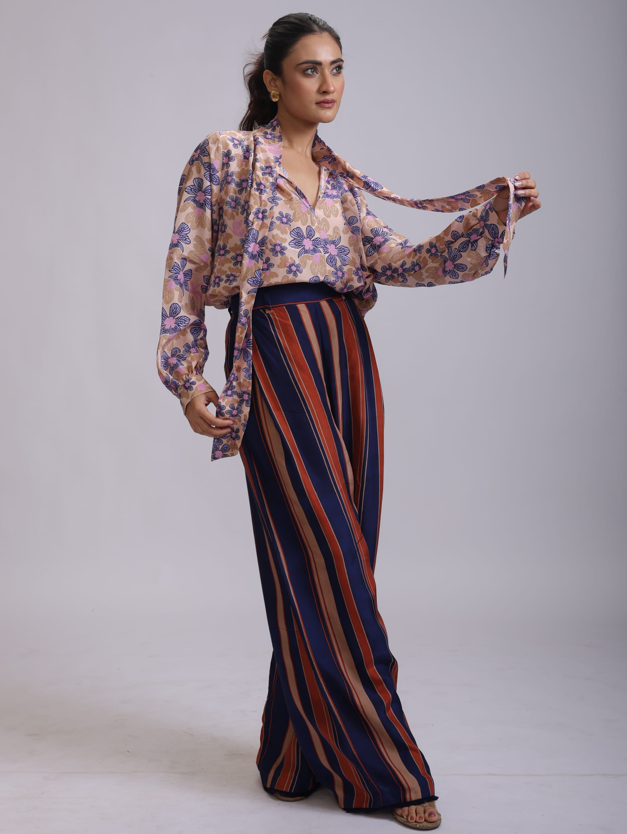 TIE BLOUSE SILK
