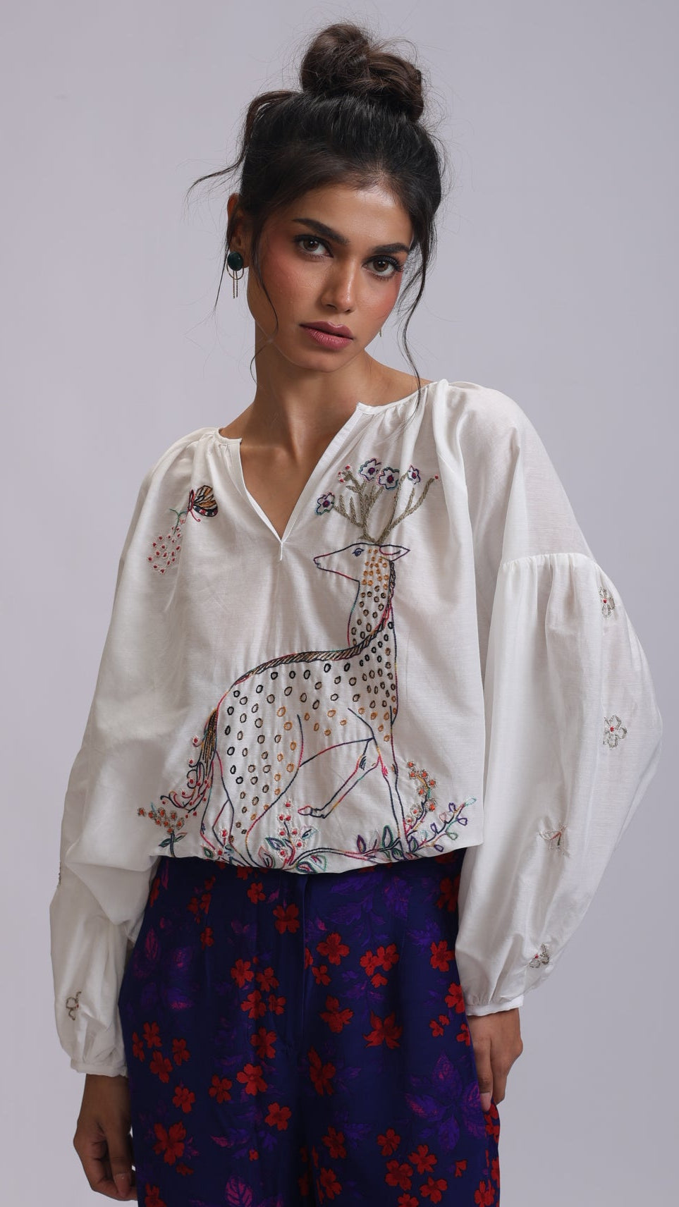 IRMA BLOUSE DEER EMBROIDERY