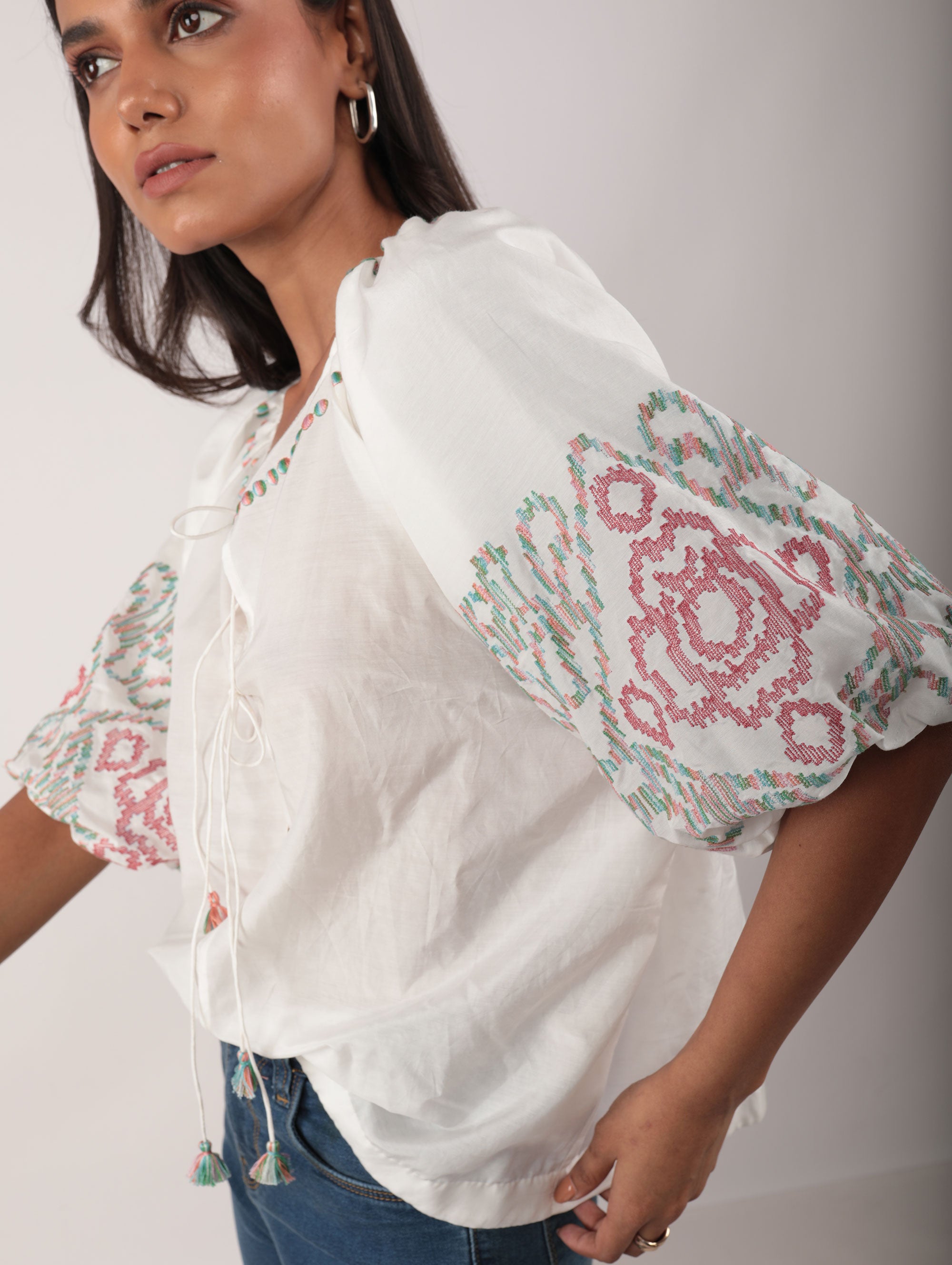 INA BLOUSE WITH EMBROIDERY
