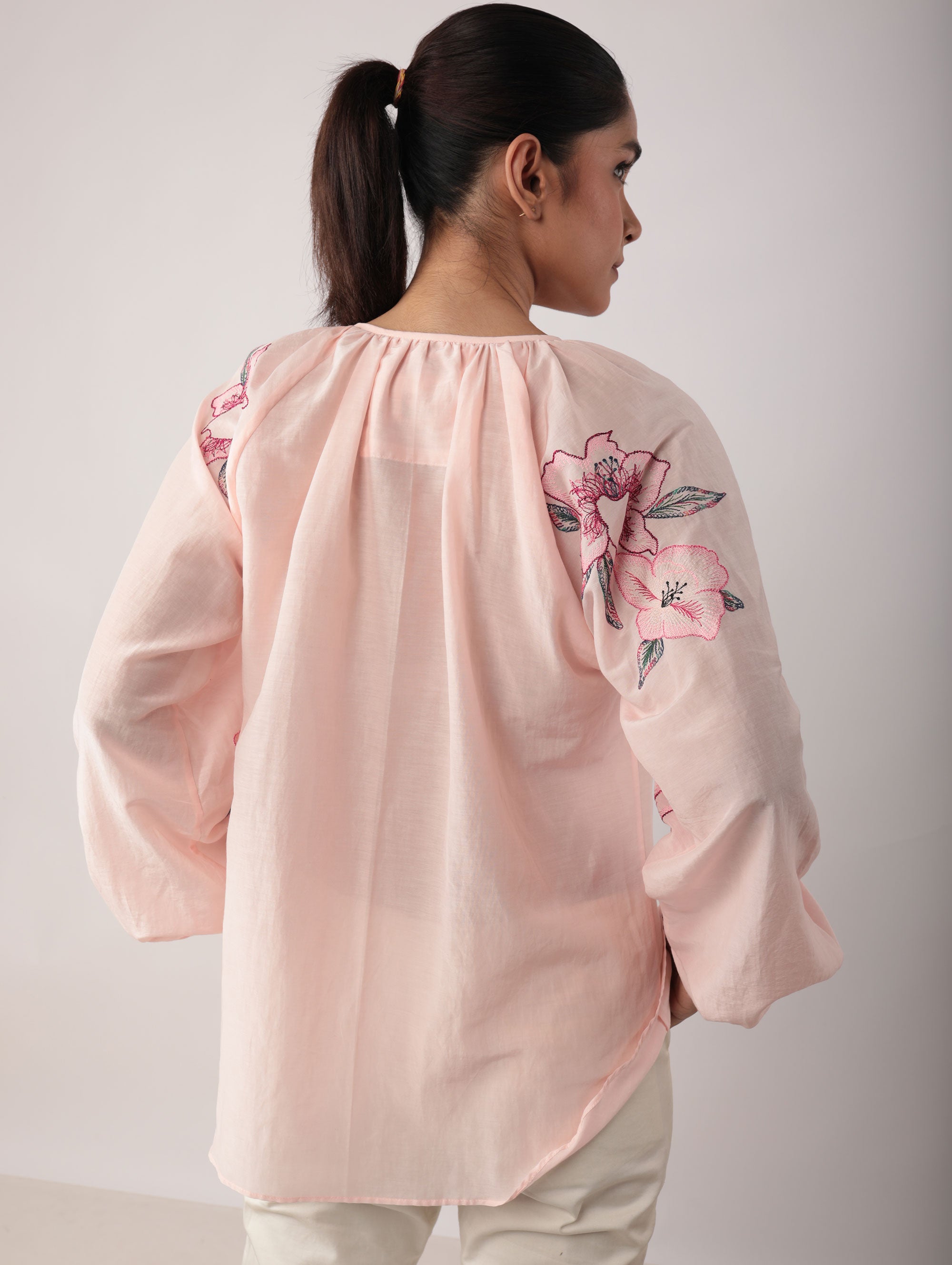 MIPA BLOUSE