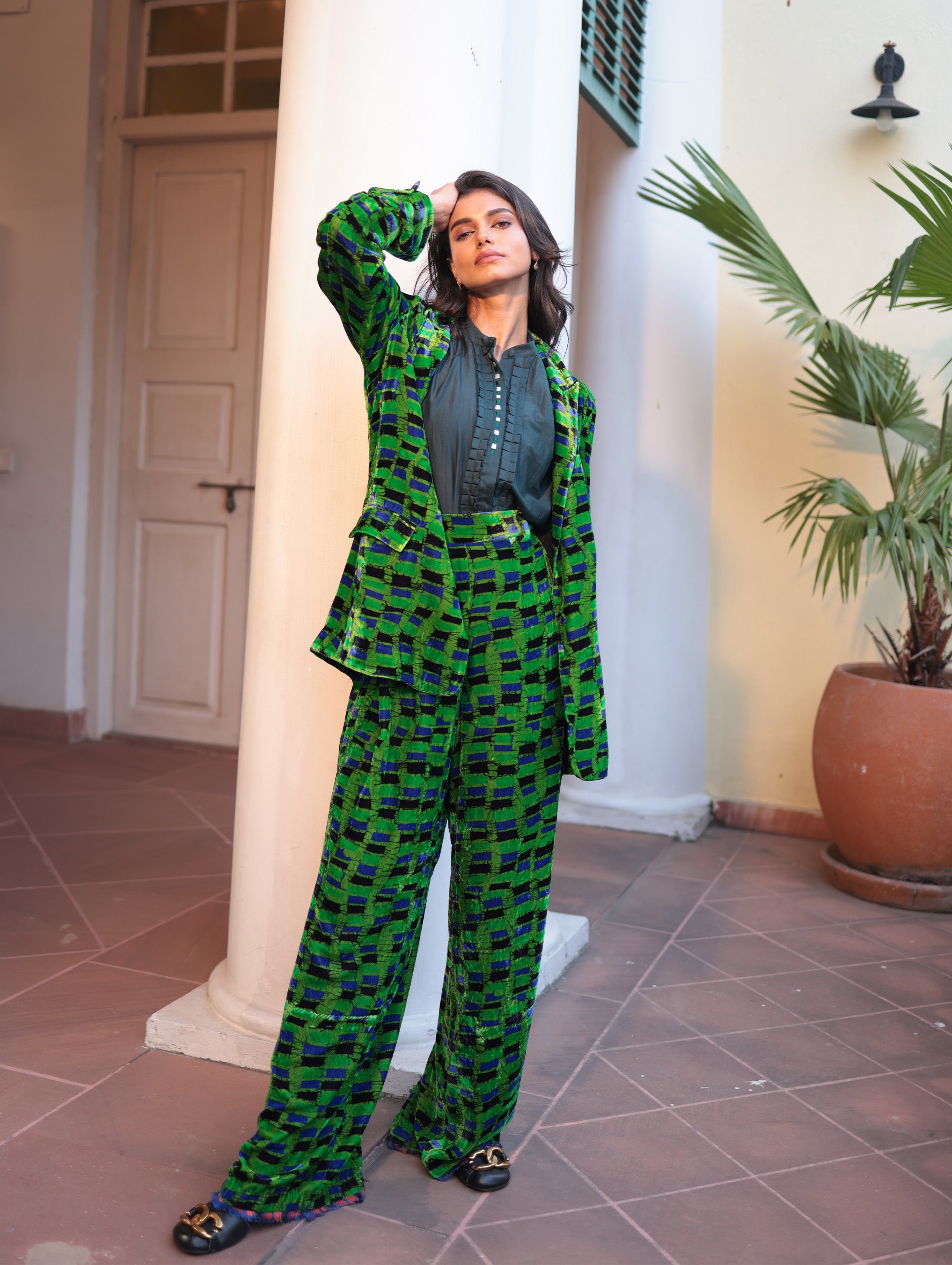 JASMINE BLAZER IN SILK -VELVET