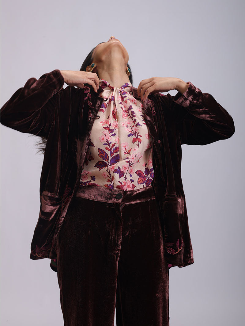 SAMEERA JACKET ROSE EMBROIDERY IN SILK VELVET