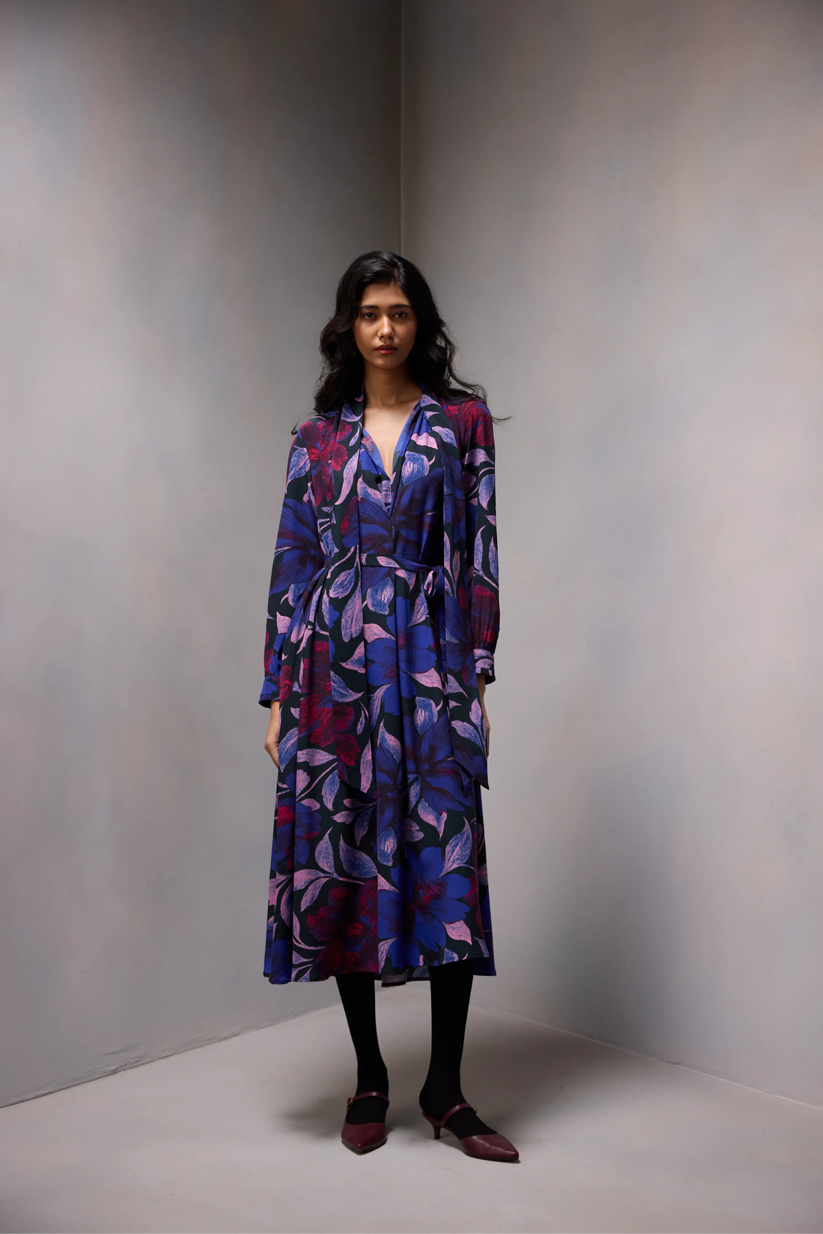 Lisa Tie Dress in Printed Silk
