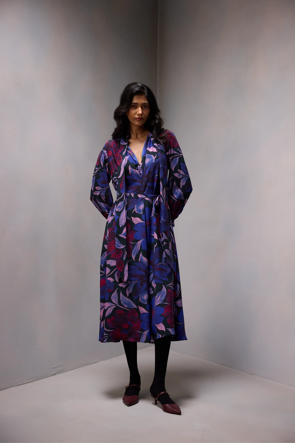 Lisa Tie Dress in Printed Silk