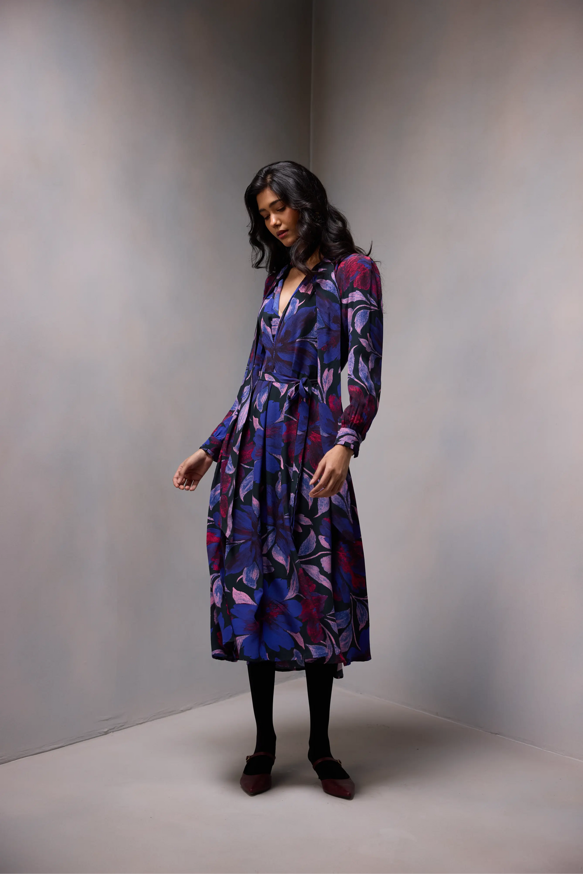 Lisa Tie Dress in Printed Silk