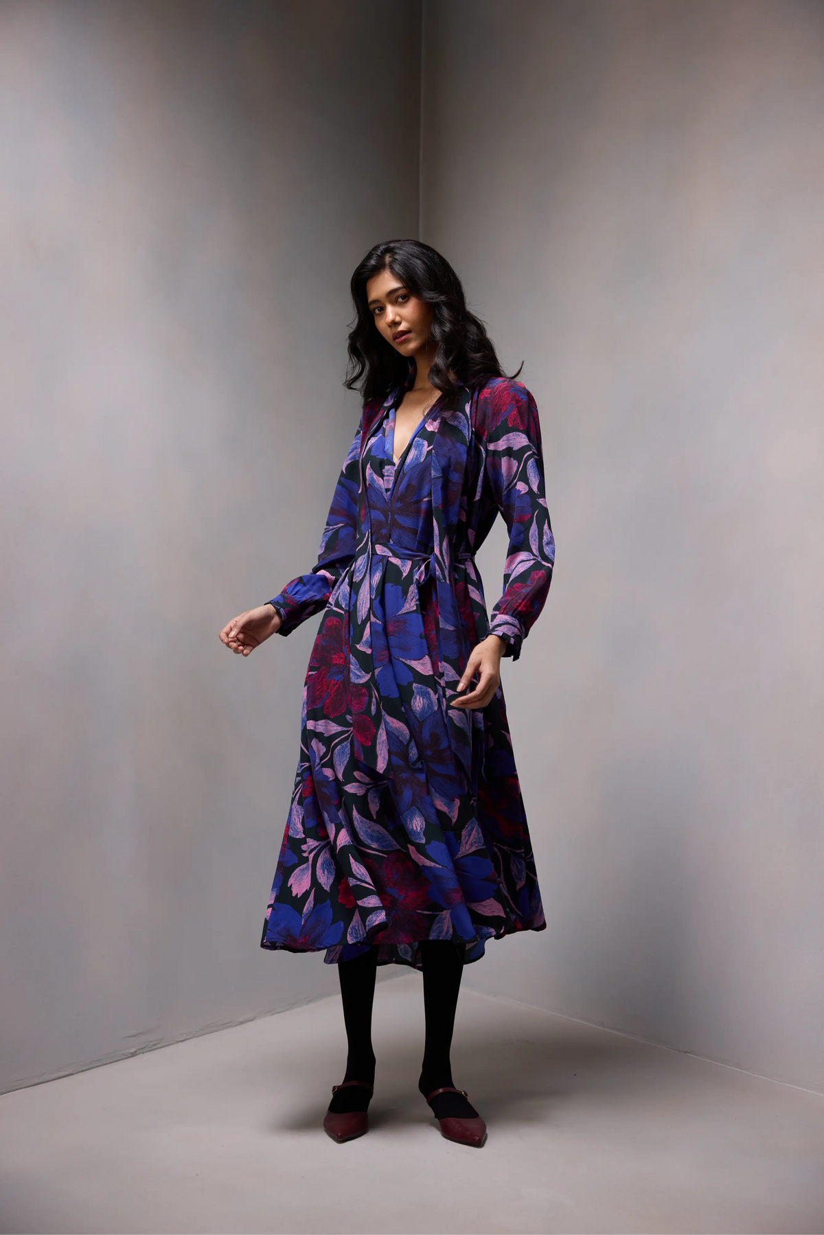 Lisa Tie Dress in Printed Silk