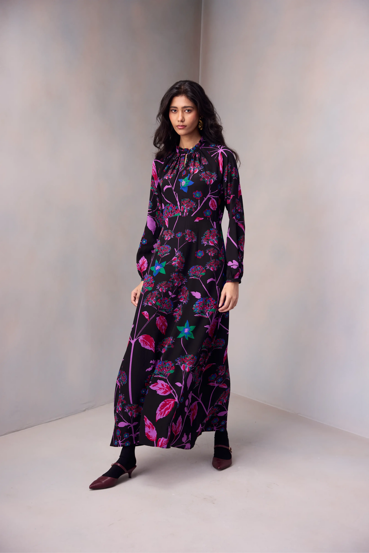 Veena Dress Long In Printed Silk MiDi length