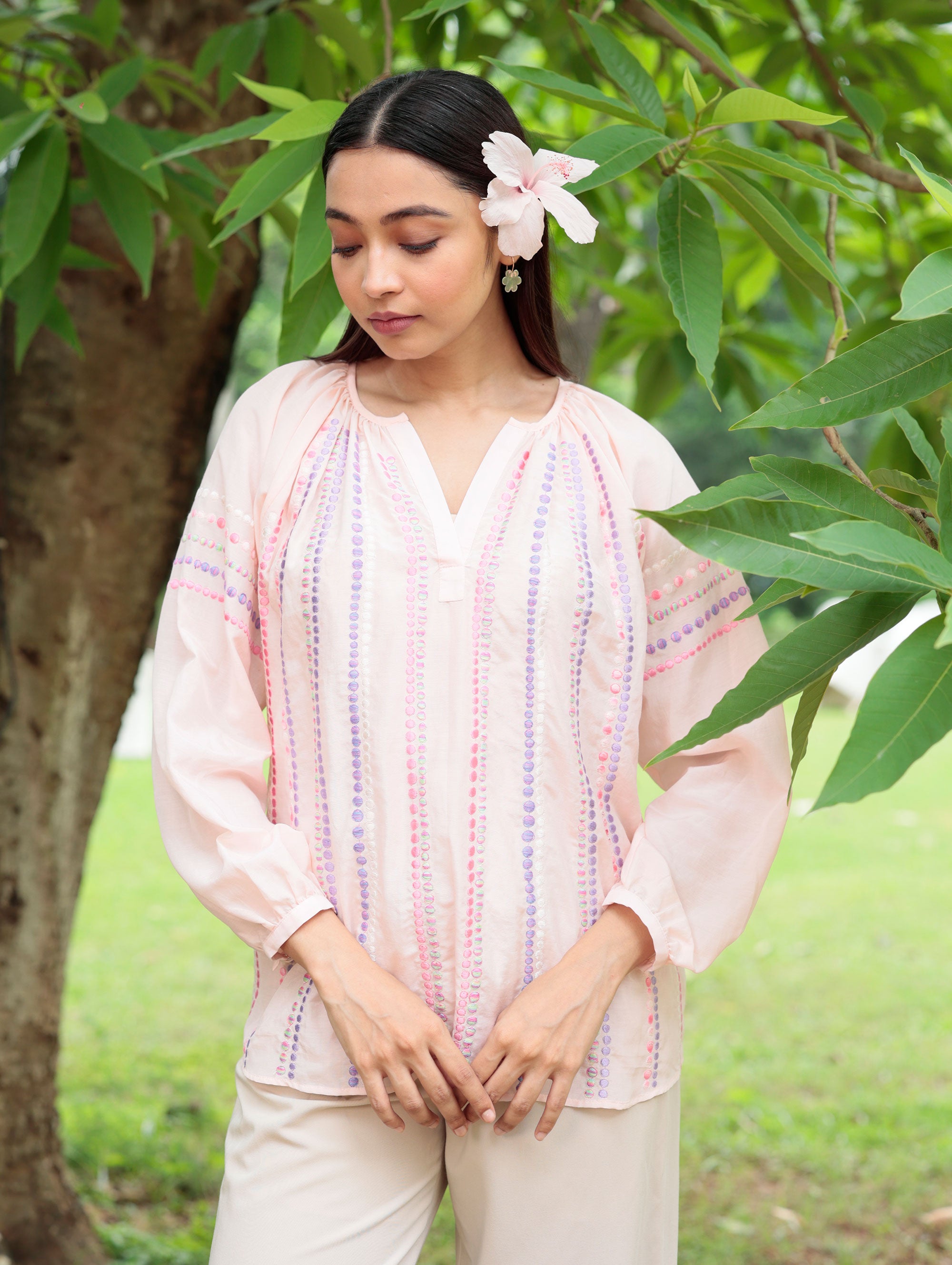 SHIPRA BLOUSE WITH EMBROIDERY
