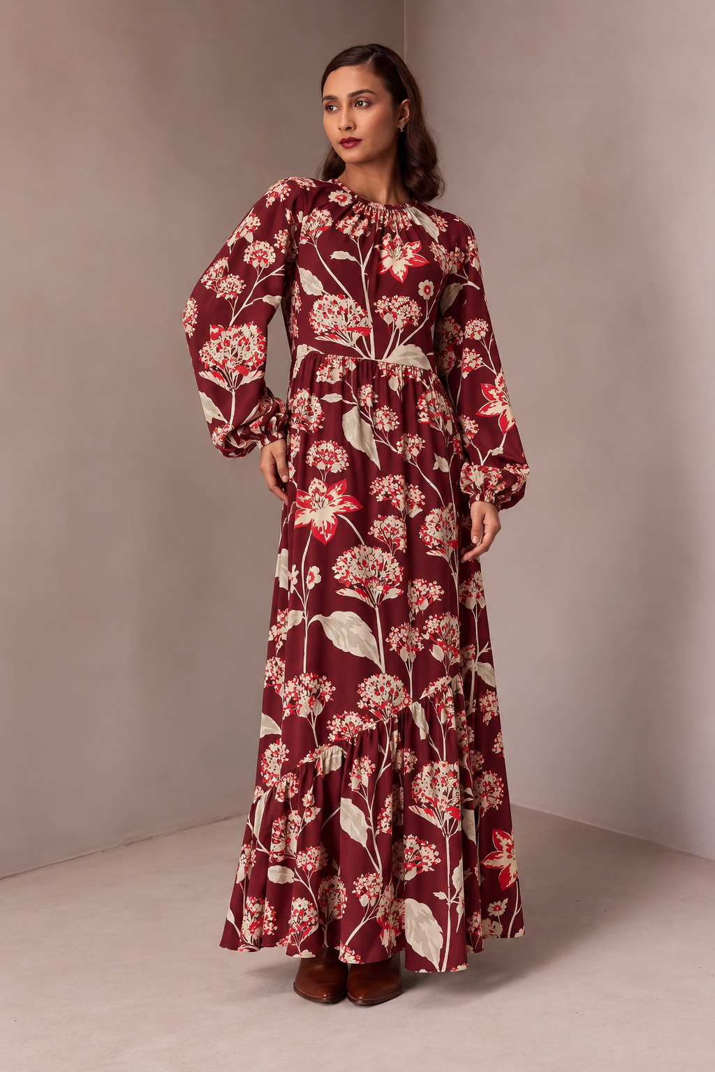 Victoria Dress Long In Printed Silk